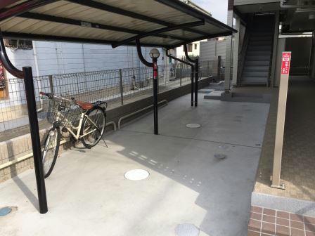 13/20 エントランス