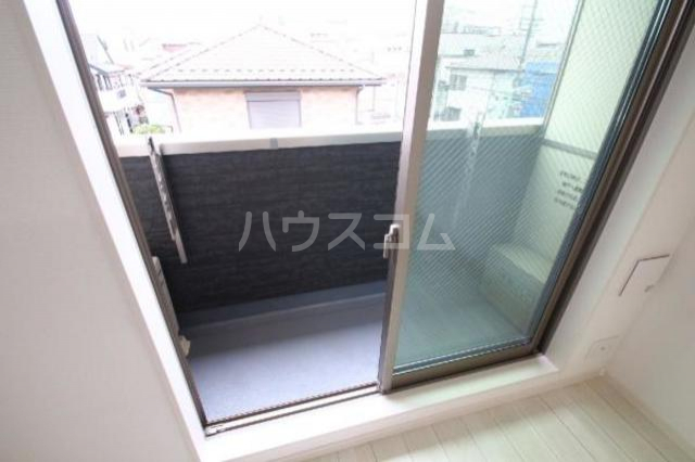 13/21 バルコニー