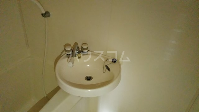 16/30 洗面
