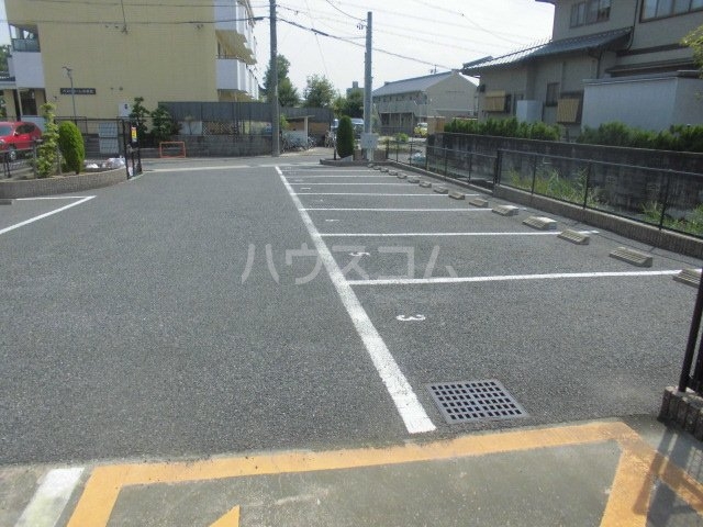 16/26 駐車場
