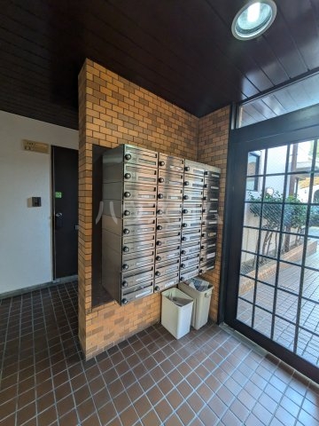 2/8 エントランス