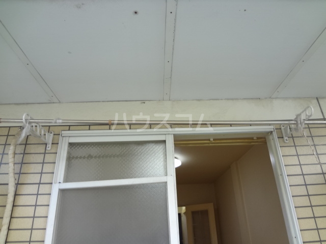 13/23 バルコニー