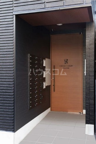 21/29 エントランス