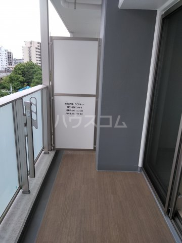 21/30 バルコニー