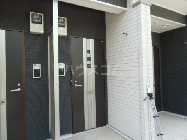 22/30 エントランス