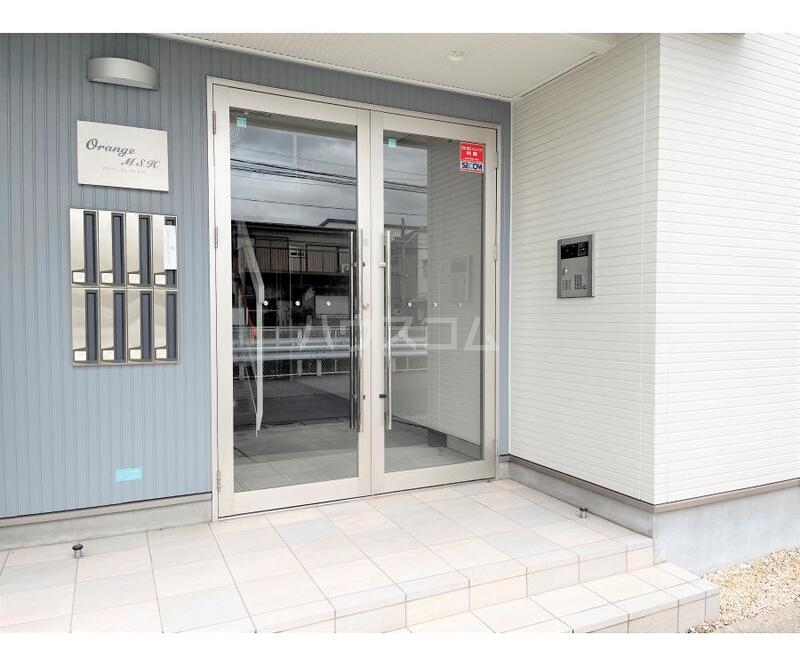 17/22 エントランス