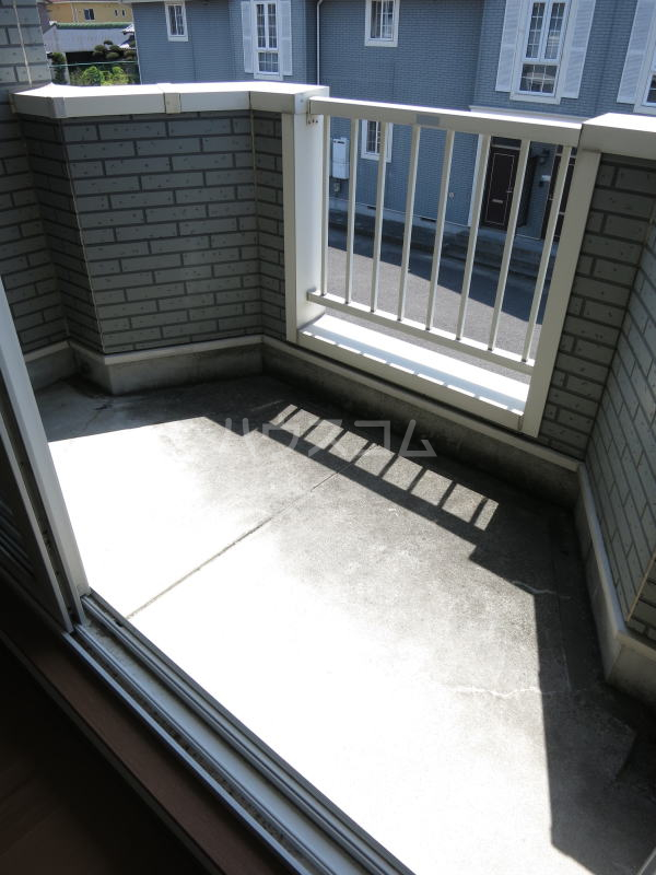 19/30 バルコニー