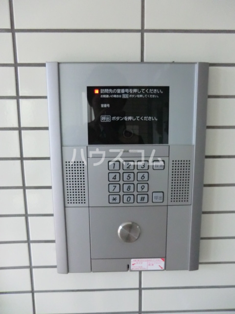 2/5 エントランス