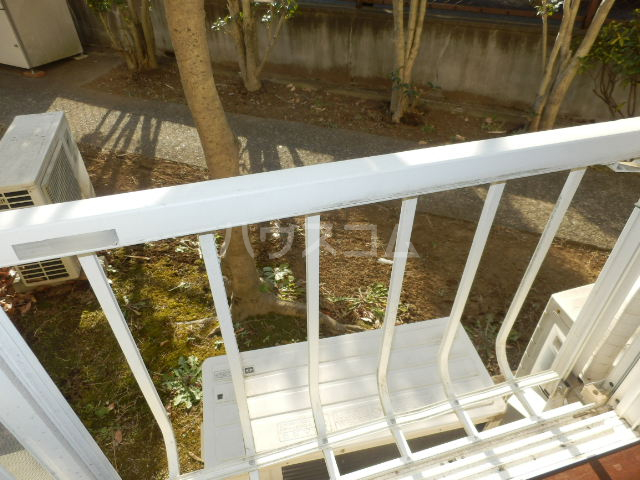 18/23 バルコニー