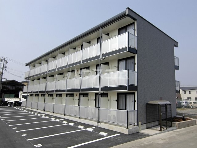 14/15 駐車場
