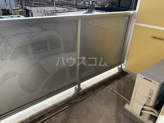 17/26 バルコニー