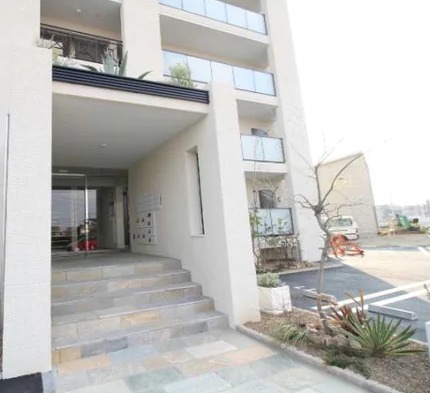 15/24 エントランス