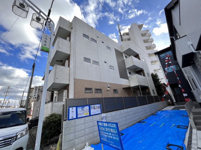 2/8 外観