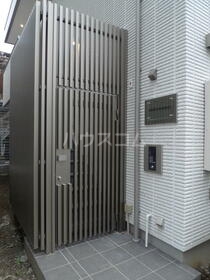 17/18 エントランス