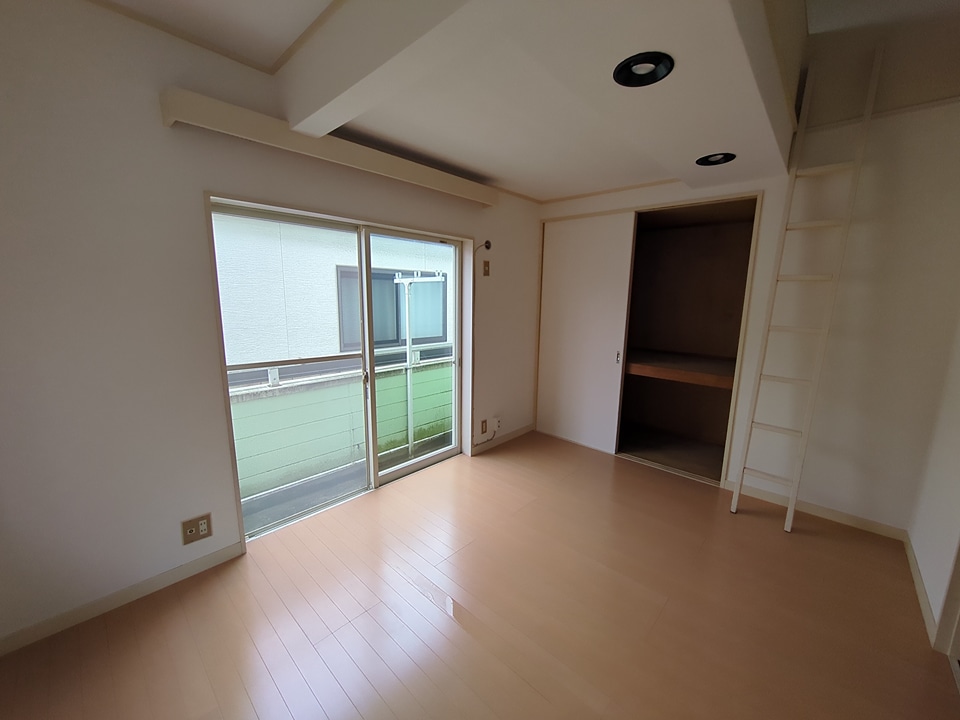 13/30 室内