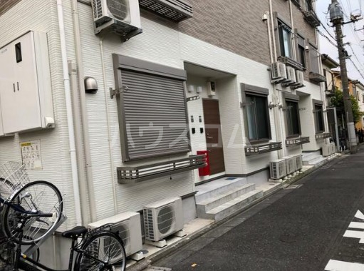 15/24 エントランス