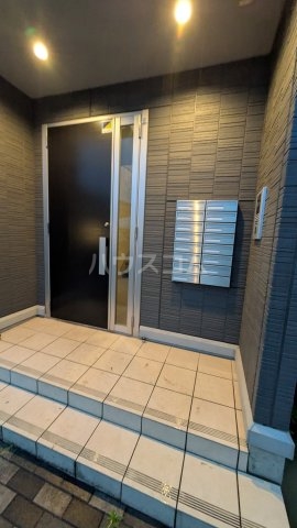 29/30 エントランス