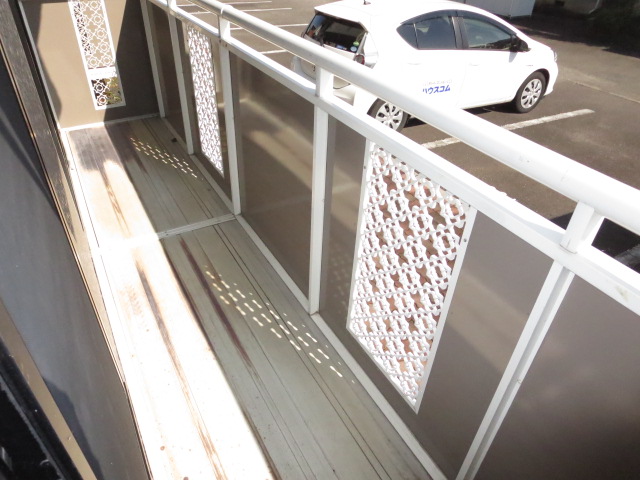 16/28 バルコニー