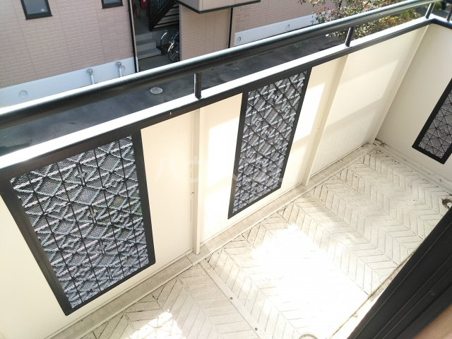 23/30 バルコニー