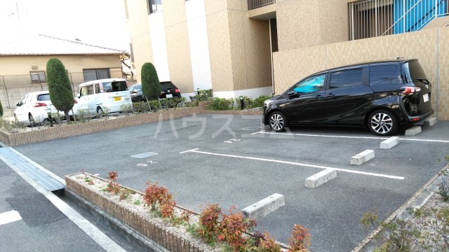 29/30 駐車場