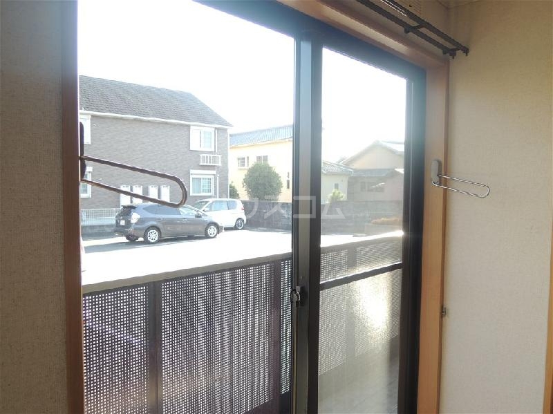 13/18 バルコニー