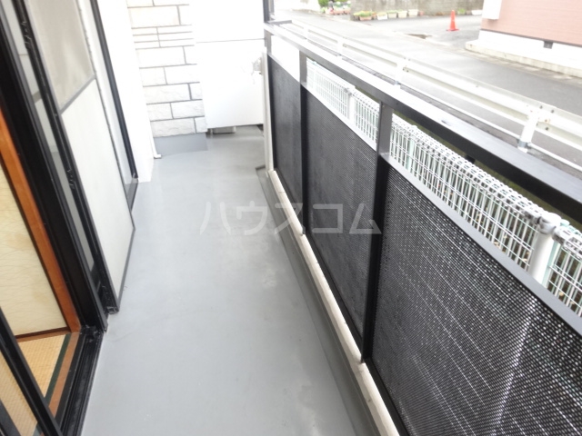 20/30 バルコニー