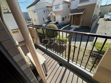 13/18 バルコニー