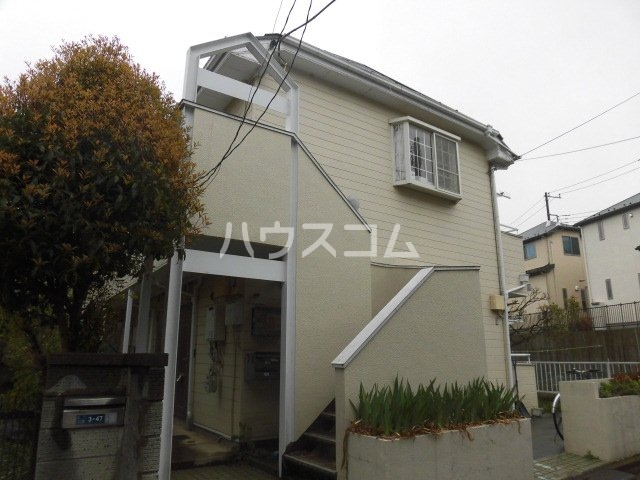 16/17 エントランス