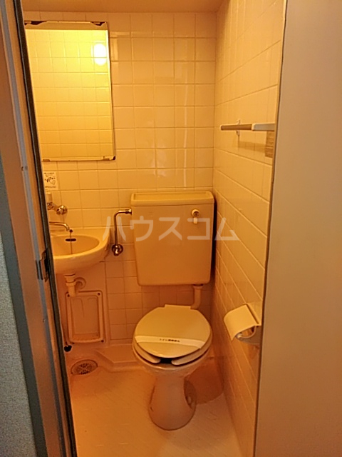 13/30 トイレ