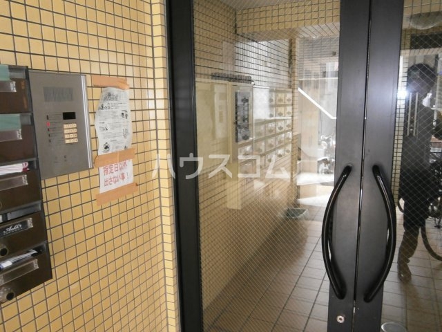 15/25 エントランス