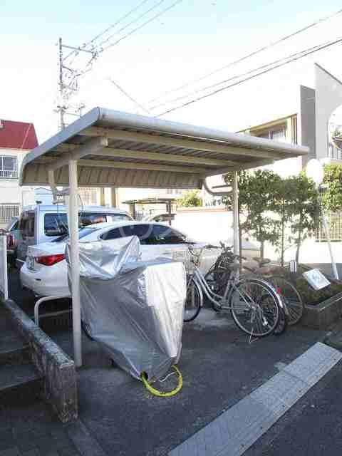 19/25 駐車場