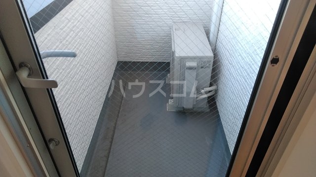 16/28 バルコニー