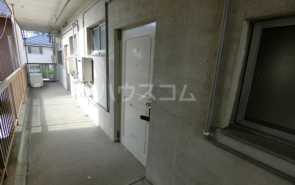 20/24 エントランス