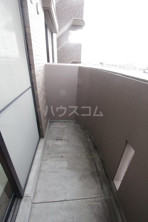20/30 バルコニー