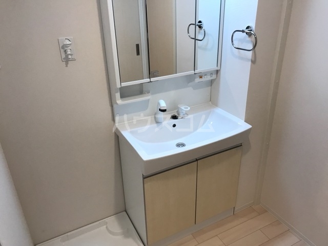 14/30 洗面