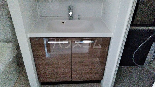 15/30 洗面