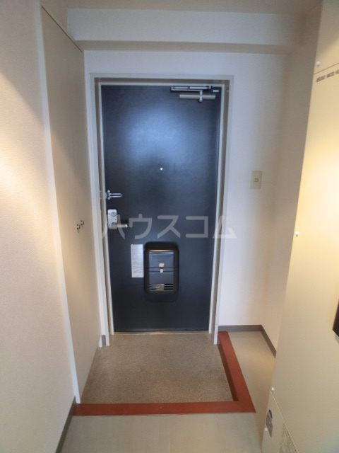 14/30 玄関