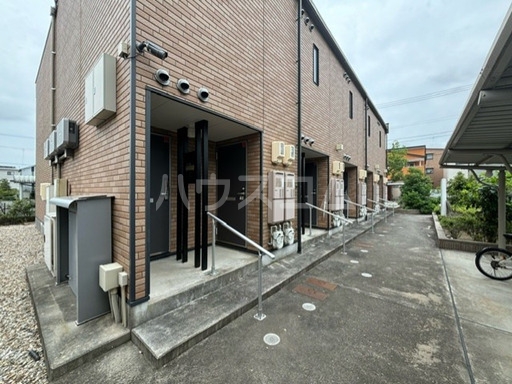 16/29 エントランス