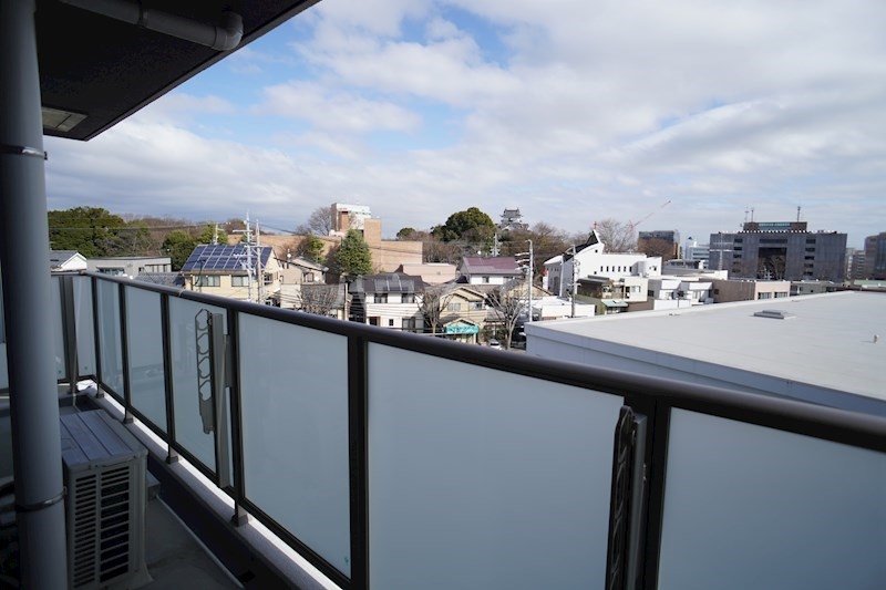 18/30 バルコニー