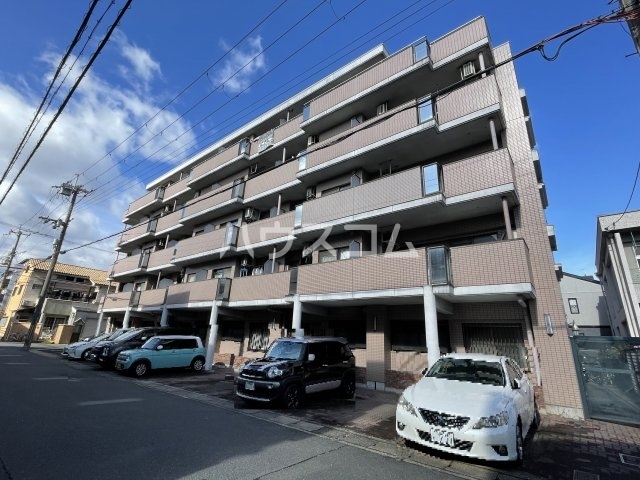 2/30 外観