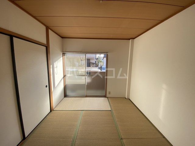 8/30 寝室