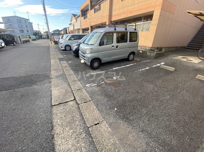 29/30 駐車場
