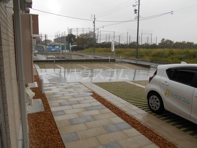 21/30 駐車場