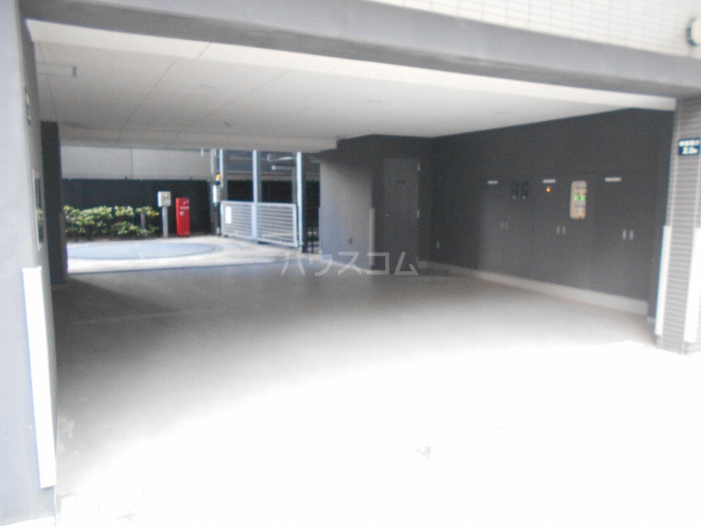 24/27 駐車場
