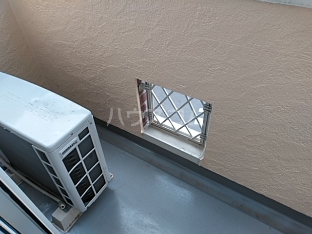 13/23 バルコニー