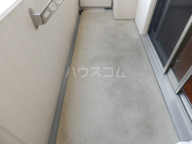 21/30 バルコニー