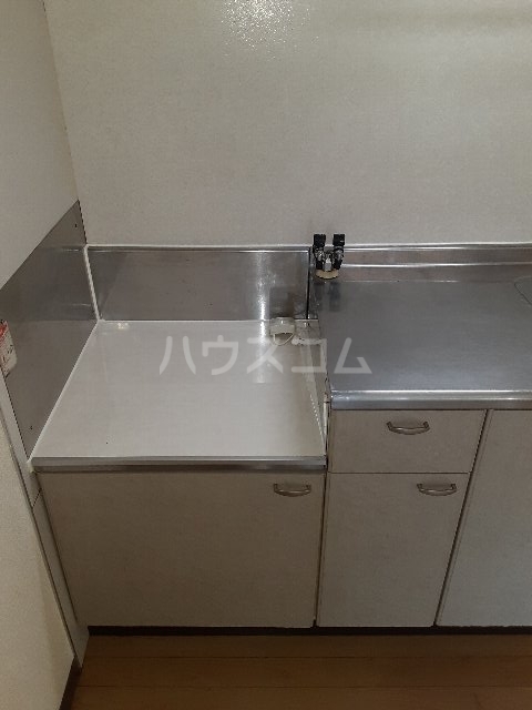 13/25 キッチン