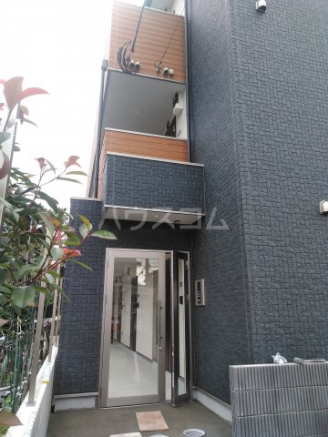 29/30 エントランス