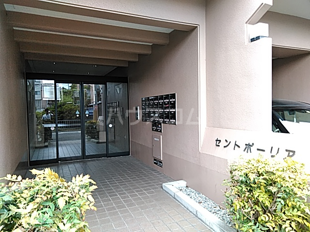 20/29 エントランス