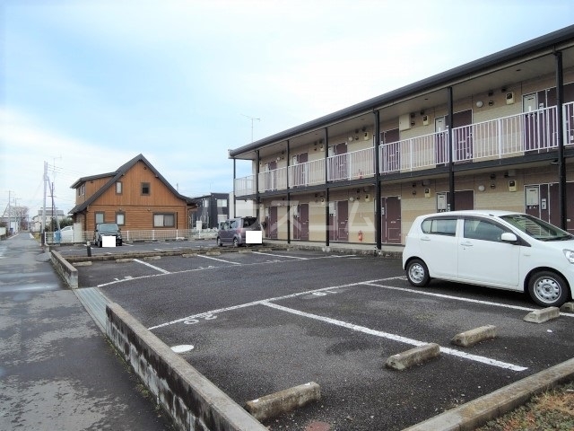 2/6 駐車場